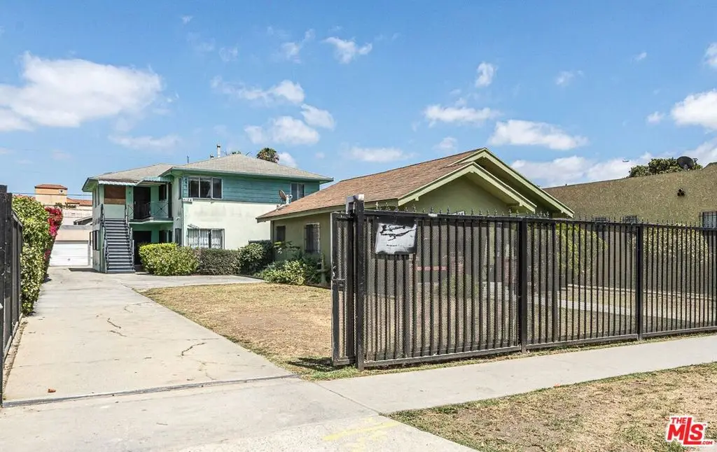 6124 S Victoria Avenue, Los Angeles, CA 90043 - #1