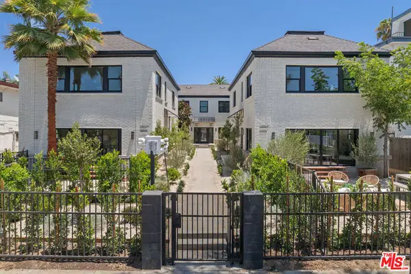 1404 1/2 S Wilton Place, Los Angeles, CA 90019