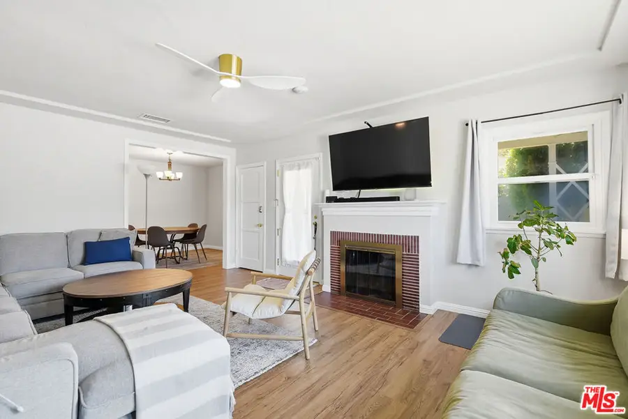 7501 Earldom Avenue, Playa Del Rey, CA 90293 - #2