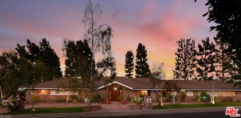 16172 Royal Oak Road, Encino, CA 91436 - #1