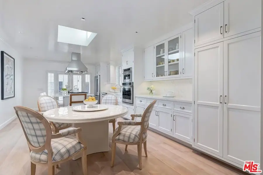 8937 Dorrington Avenue, West Hollywood, CA 90048 - #3
