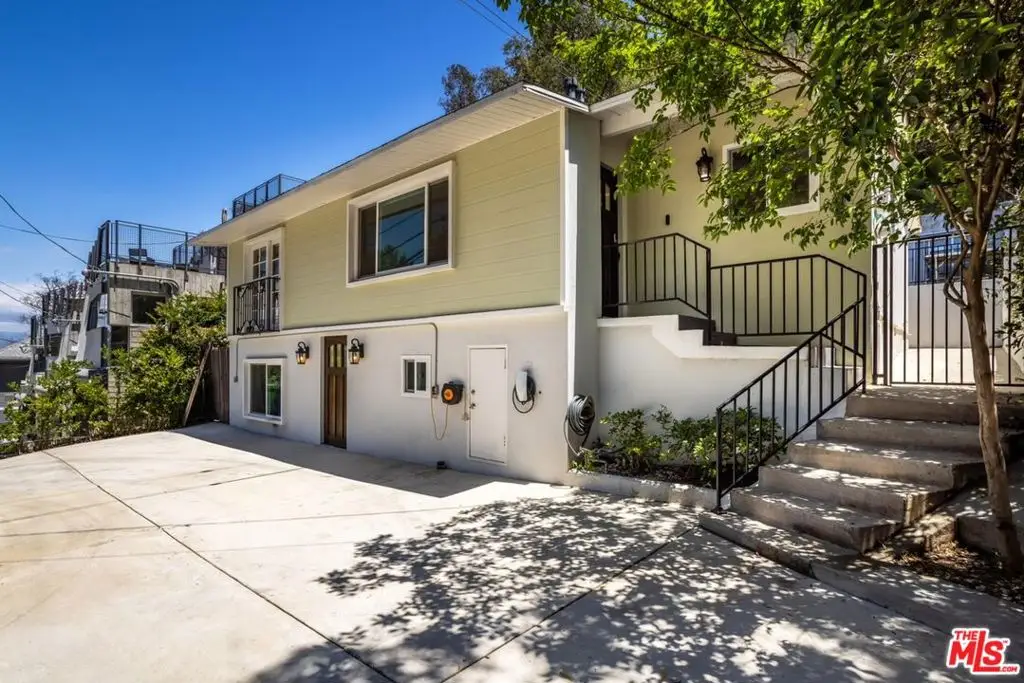8876 Wonderland Avenue, Los Angeles, CA 90046 - #1