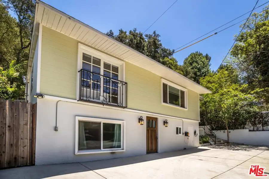 8876 Wonderland Avenue, Los Angeles, CA 90046 - #2