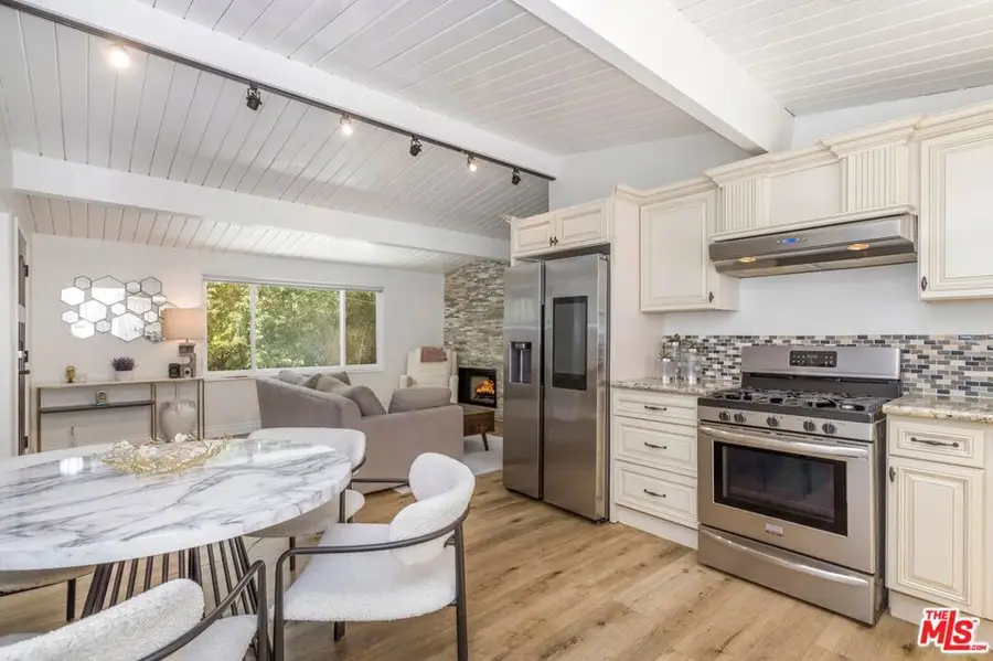 8876 Wonderland Avenue, Los Angeles, CA 90046 - #3