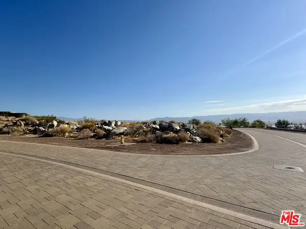 2156 Monument Court, Palm Springs, CA 92262