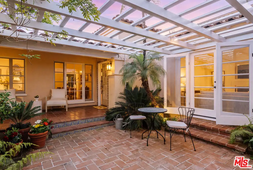 702 16th Street, Santa Monica, CA 90402 - #1