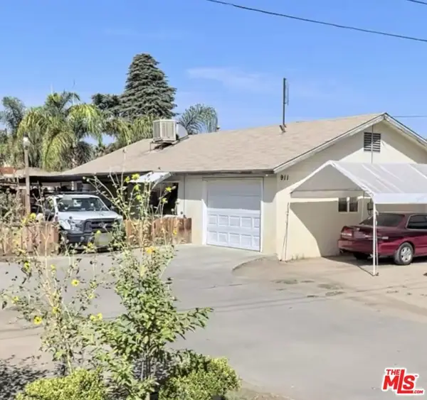 911 Butler Road, Bakersfield, CA 93304
