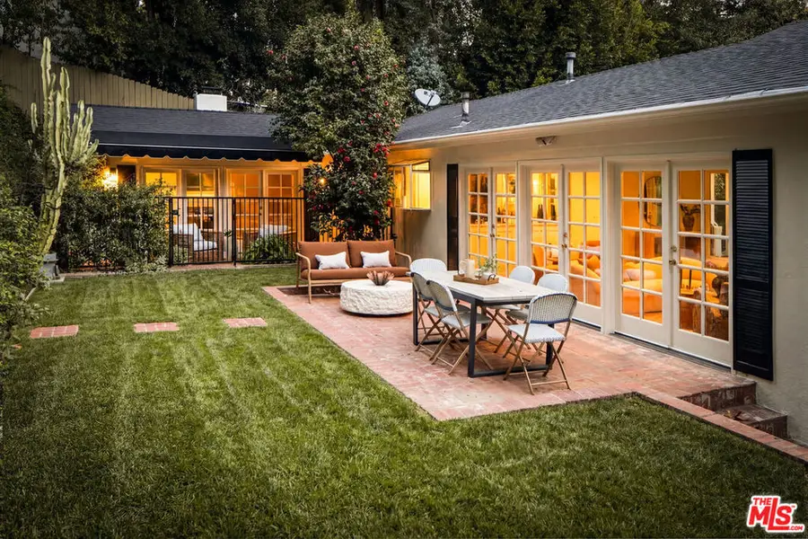 2533 Benedict Canyon Drive, Beverly Hills, CA 90210 - #2