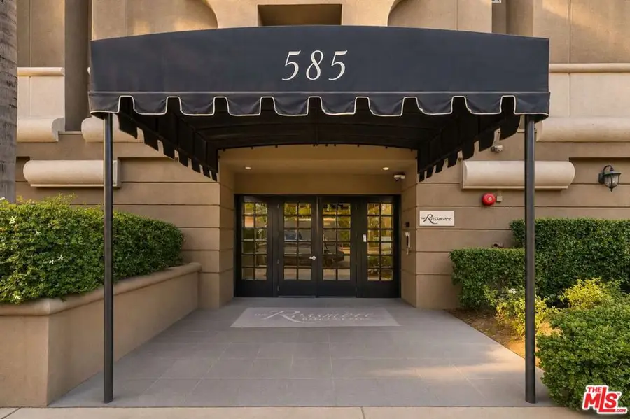 585 N Rossmore Avenue #209, Los Angeles, CA 90004 - #2