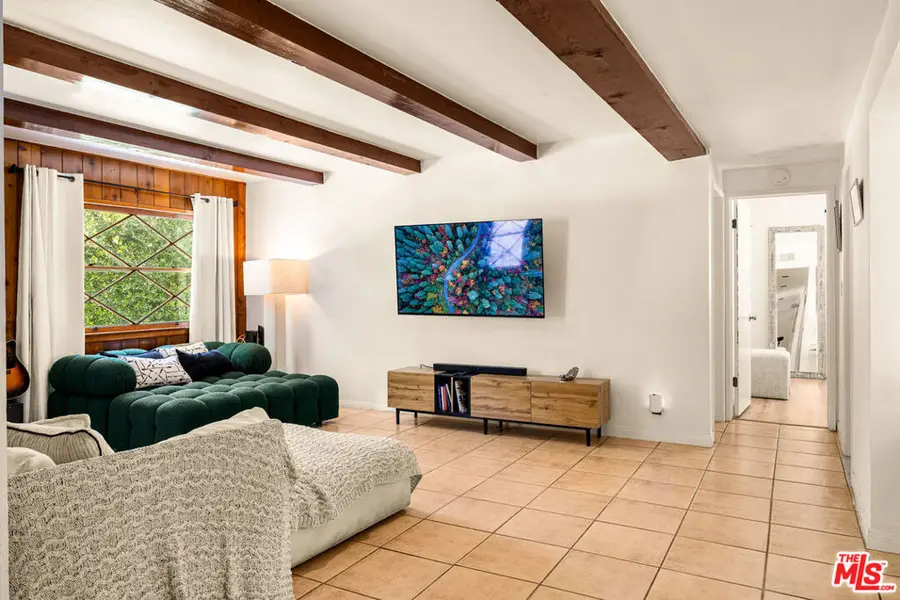 2485 Benedict Canyon Drive, Beverly Hills, CA 90210 - #3