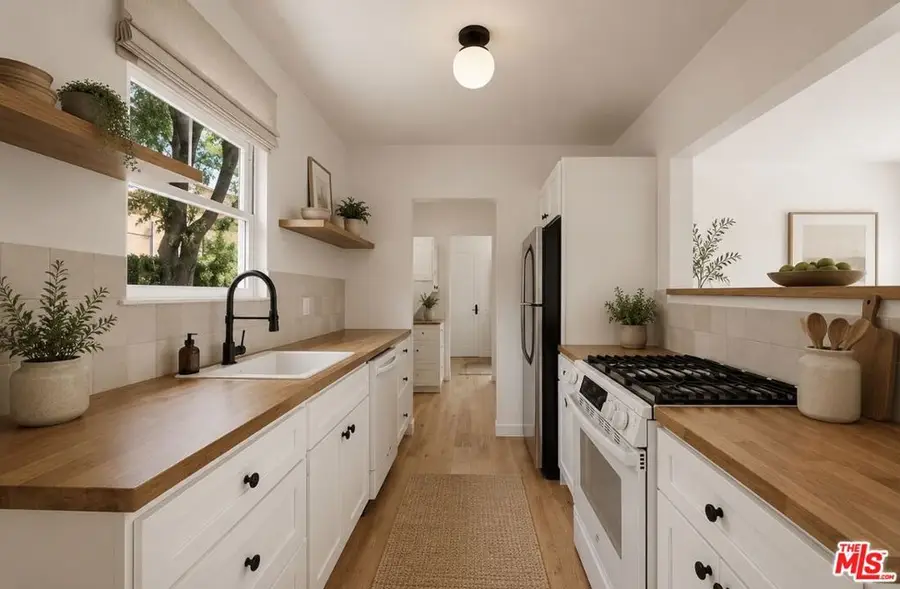 257 Isabel Street, Los Angeles, CA 90065 - #3