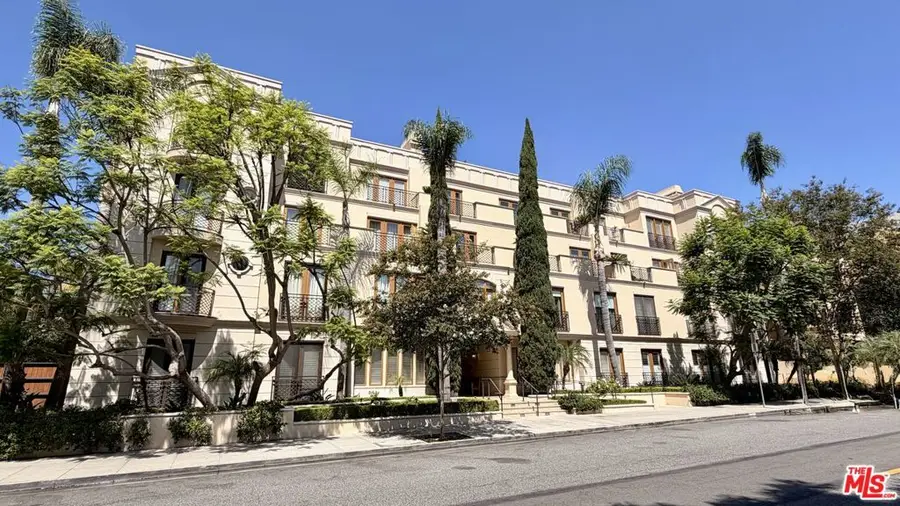 137 S Spalding Drive #401, Beverly Hills, CA 90212 - #3