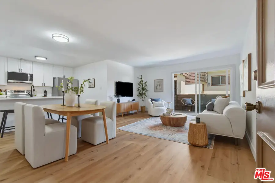 5403 Newcastle Avenue #19, Encino, CA 91316 - #2