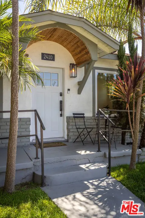 2410 Exposition Place, Los Angeles, CA 90018 - #2