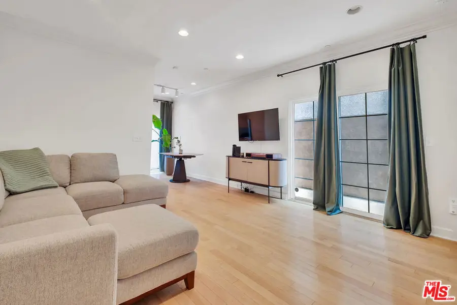 5312 Denny Avenue #7, North Hollywood, CA 91601 - #2