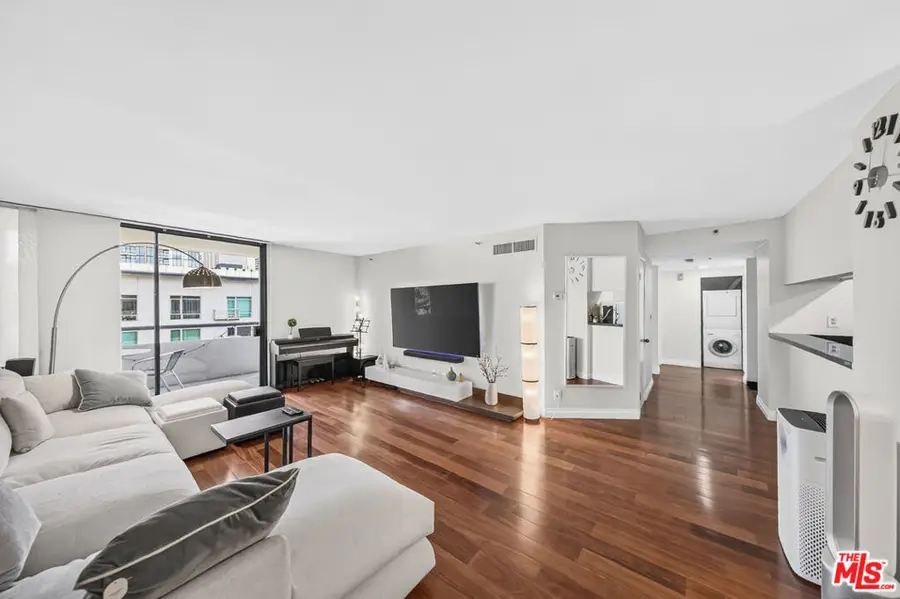 600 W 9th Street #913, Los Angeles, CA 90015 - #2