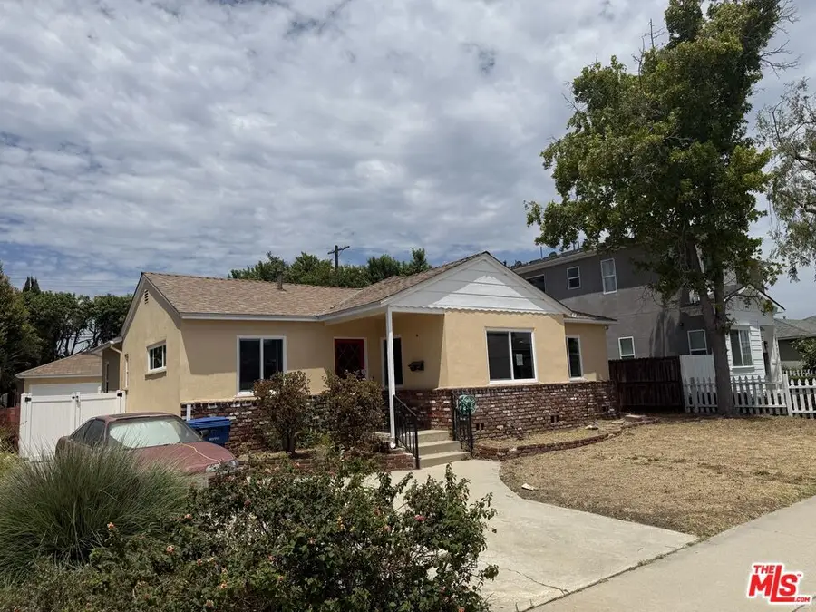 5577 W 82nd Street, Los Angeles, CA 90045 - #3