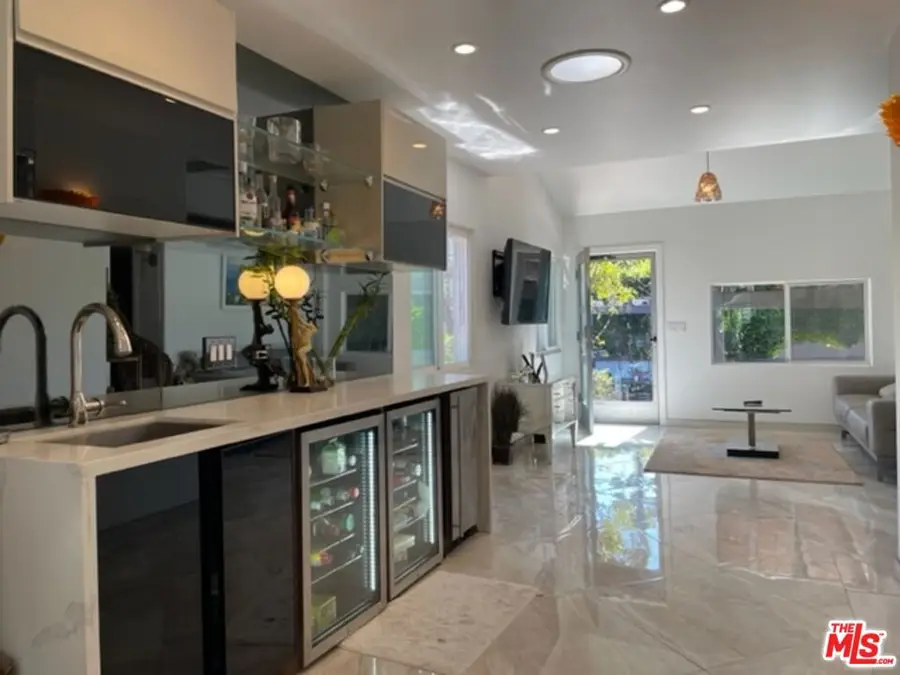 425 Sunridge Street, Playa Del Rey, CA 90293 - #2