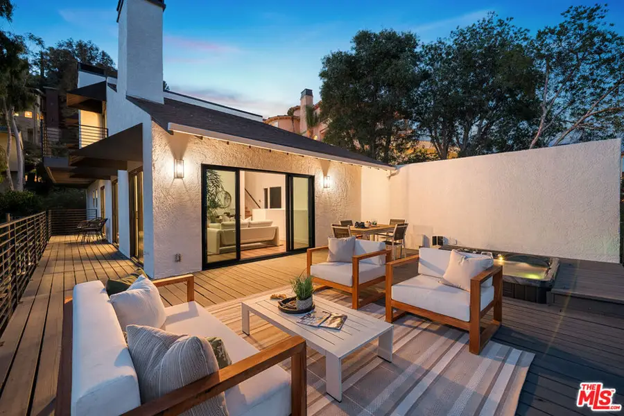 2967 Glendower Avenue, Los Angeles, CA 90027 - #2