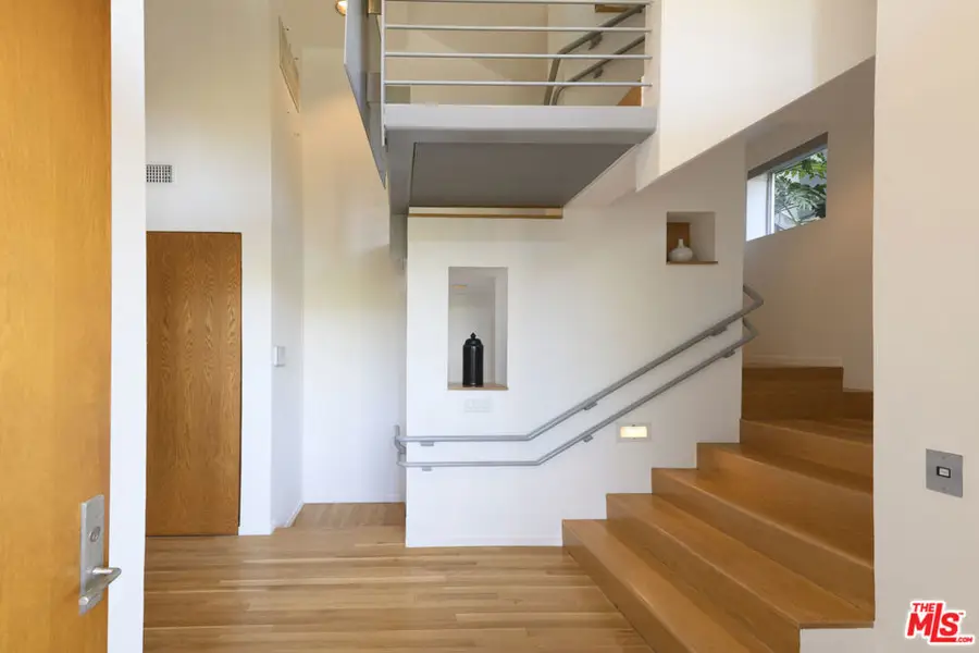 12236 Laurel Terrace Drive, Studio City, CA 91604 - #2
