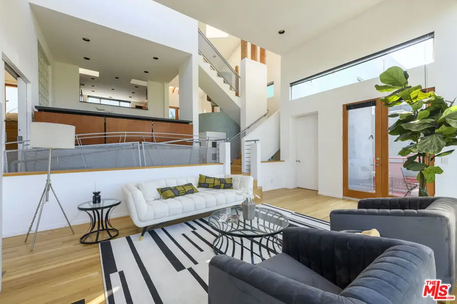 12236 Laurel Terrace Drive, Studio City, CA 91604 - #3