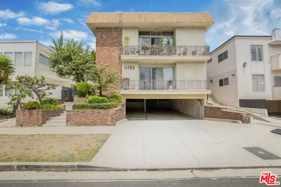 11733 Mayfield Avenue, Los Angeles, CA 90049 - #2