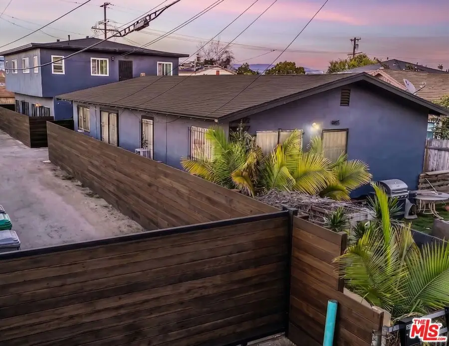 945 W 76th Street, Los Angeles, CA 90044 - #3