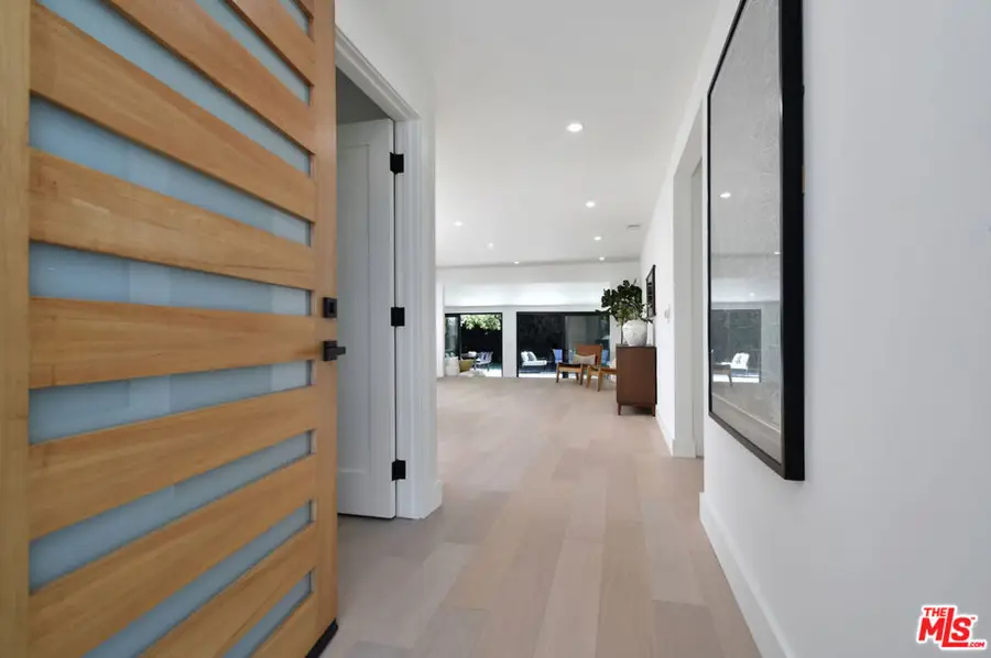 15431 Milbank Street, Encino, CA 91436 - #2