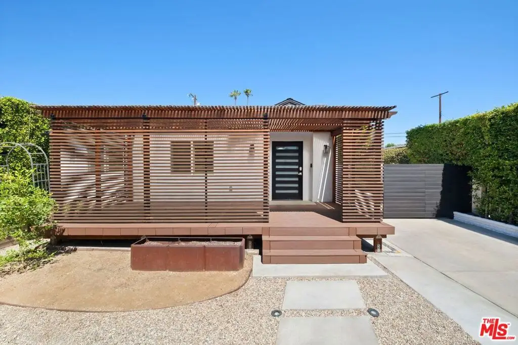 5526 Greenbush Avenue, Van Nuys, CA 91401 - #1