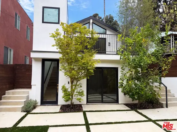 8723 Lookout Mountain Avenue, Los Angeles, CA 90046