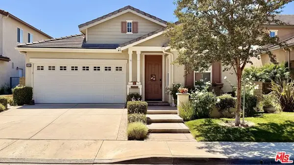 28315 Roman Court, Saugus, CA 91350