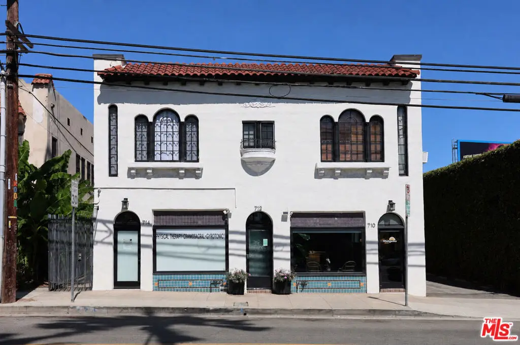 710 N Van Ness Avenue, Los Angeles, CA 90038 - #1