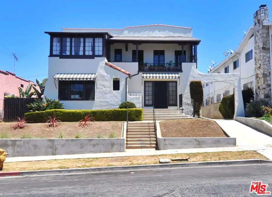 3919 W 27th Street, Los Angeles, CA 90018 - #3