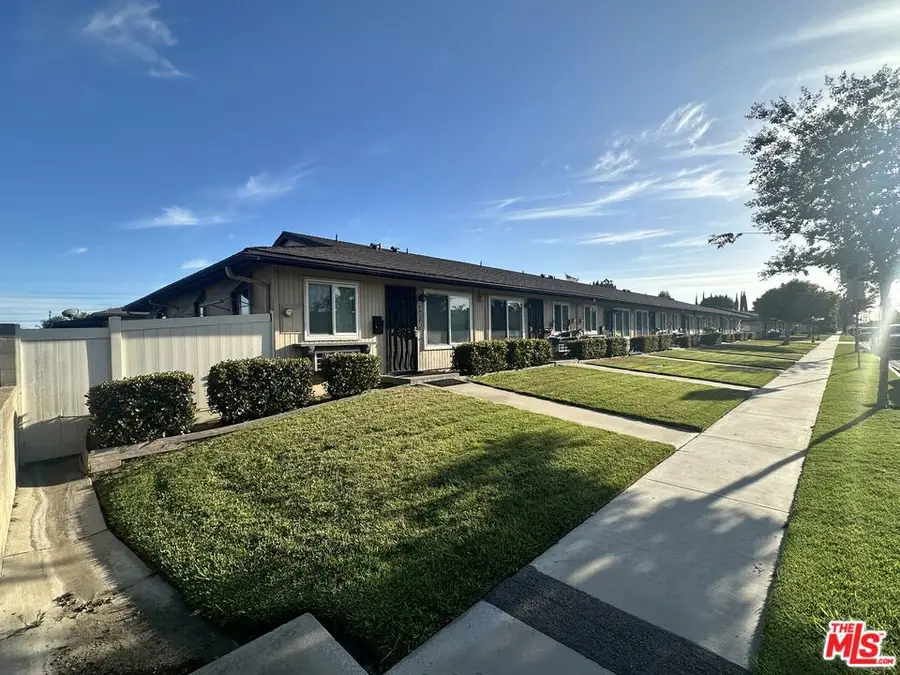 9938 1/2 Cedar Street, Bellflower, CA 90706 - #3