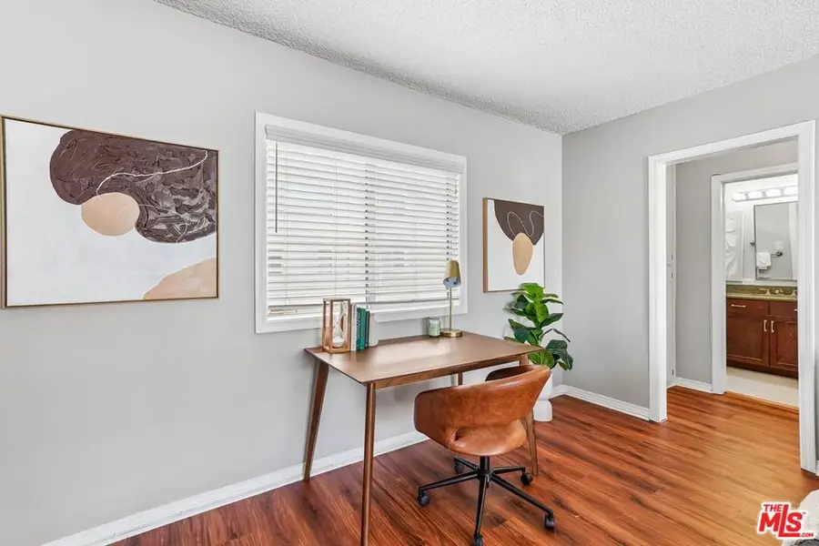 2002 4th Street #208, Santa Monica, CA 90405 - #3