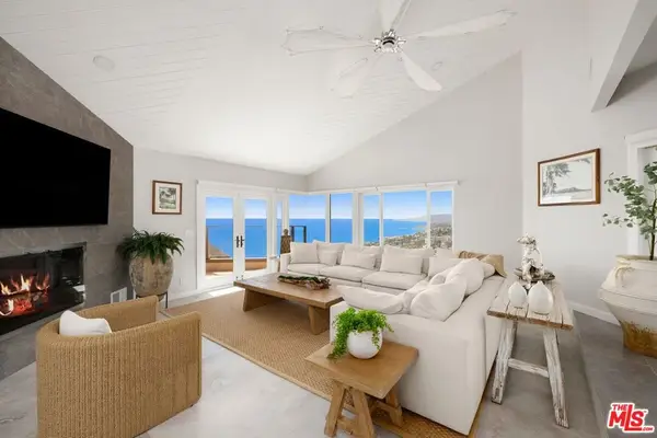 15 N Vista De Catalina, Laguna Beach, CA 92651