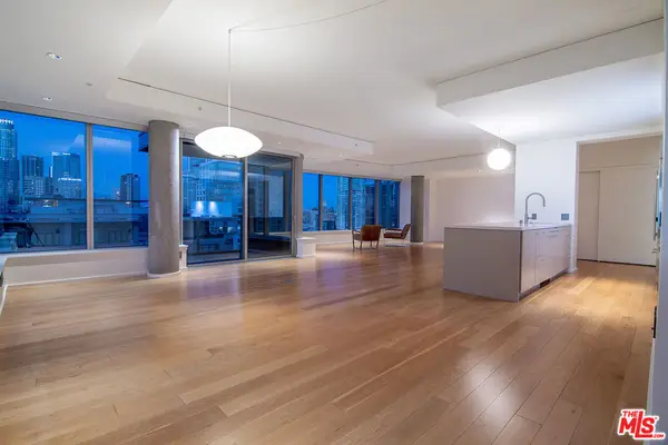 1155 S Grand Avenue #1511, Los Angeles, CA 90015