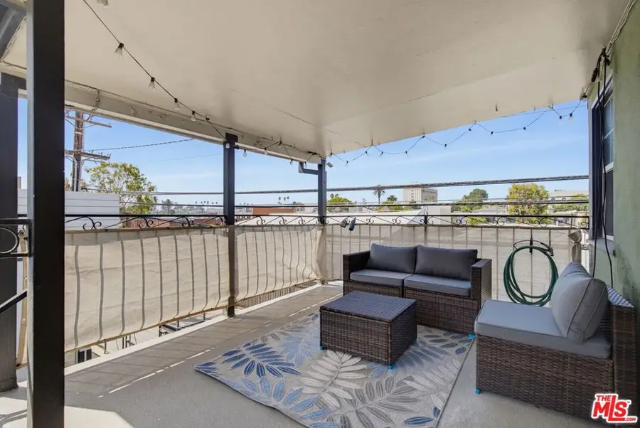1834 9th Street #5, Santa Monica, CA 90404 - #2