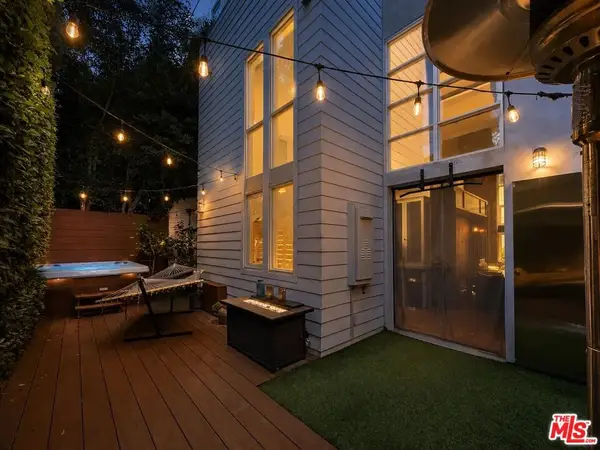 1037 N Laurel Avenue #10, West Hollywood, CA 90046