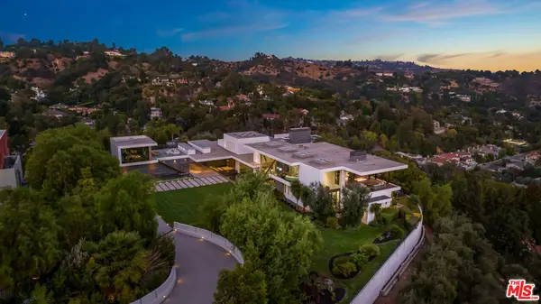 3000 Benedict Canyon Drive, Beverly Hills, CA 90210