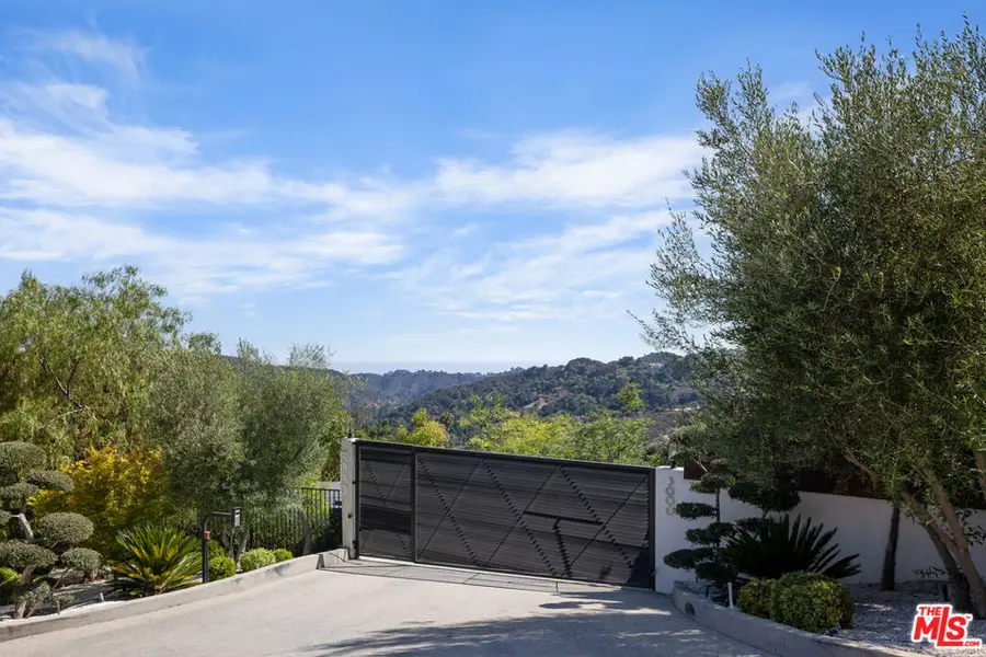 3000 Benedict Canyon Drive, Beverly Hills, CA 90210 - #2