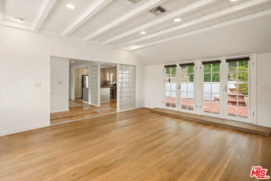 4115 Knobhill Drive, Sherman Oaks, CA 91403 - #3