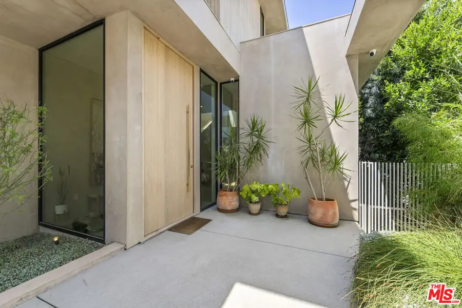 513 N Martel Avenue, Los Angeles, CA 90036 - #3