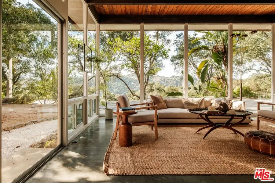 21269 Entrada Road, Topanga, CA 90290 - #2