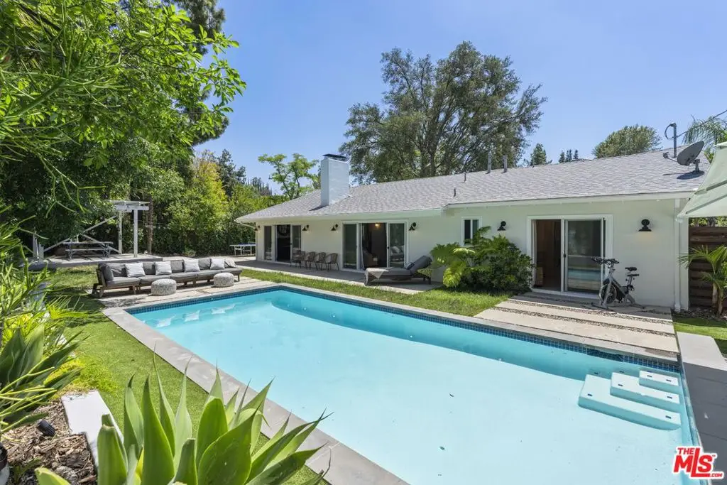 23023 Gainford Street, Woodland Hills, CA 91364 - #1