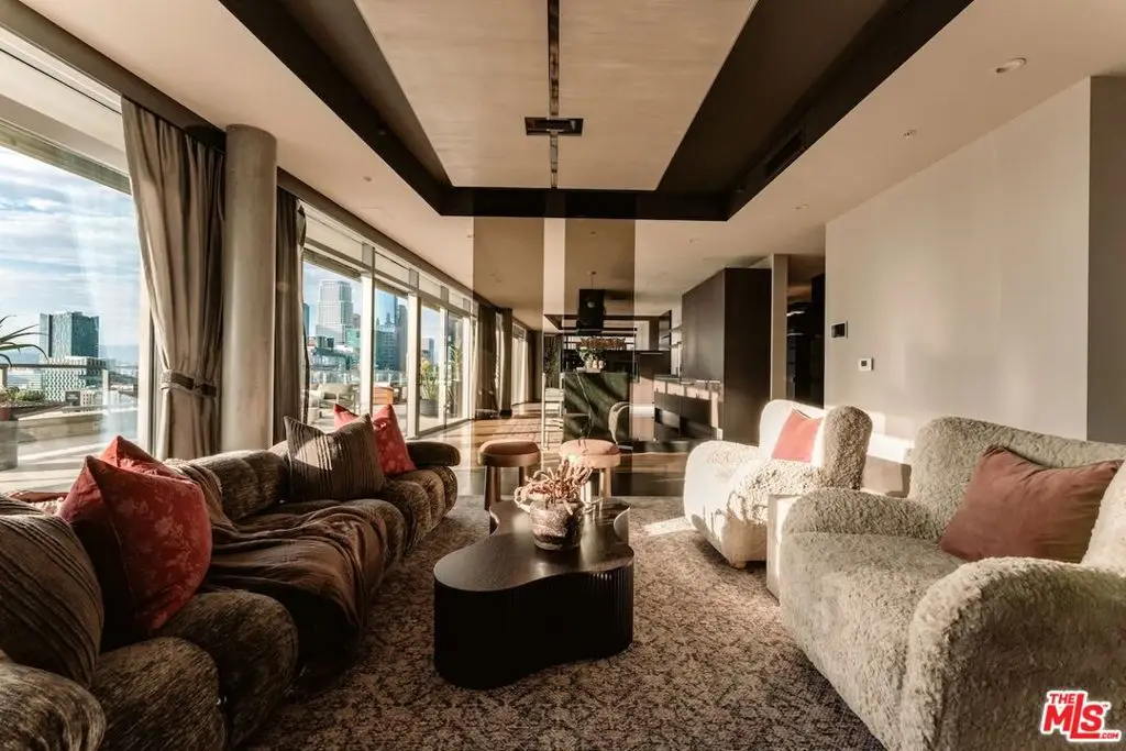 1155 S Grand Avenue #PH 104, Los Angeles, CA 90015 - #1