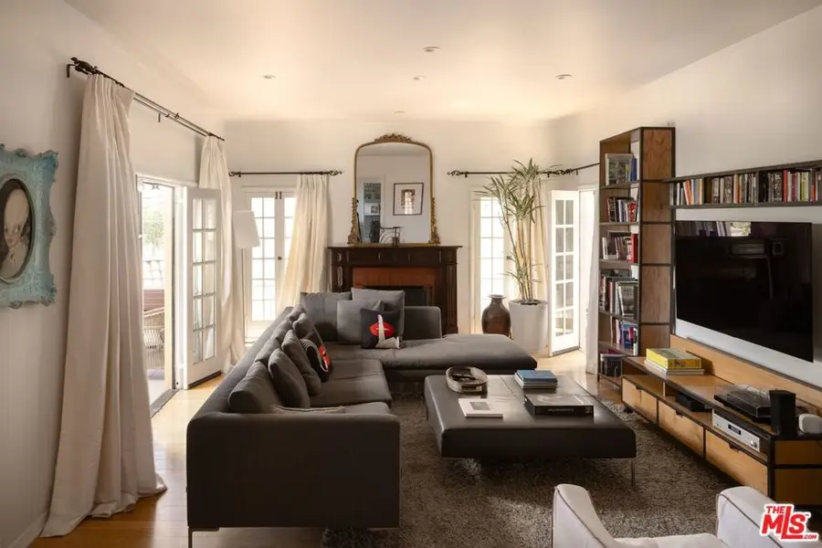 8262 Marmont Lane, Los Angeles, CA 90069 - #3