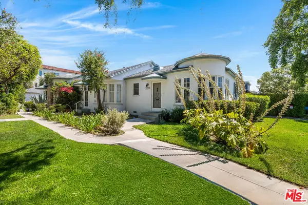 10651 Whipple Street, Toluca Lake, CA 91602