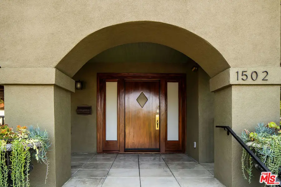 1502 S Victoria Avenue, Los Angeles, CA 90019 - #3