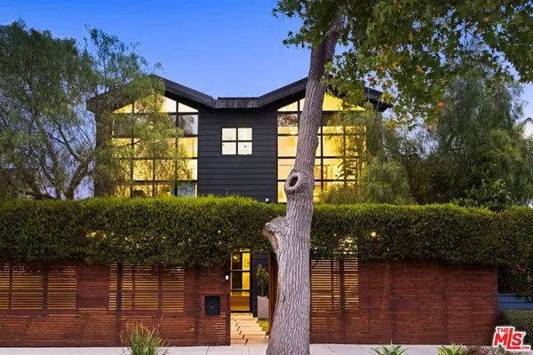 3024 Stanford Avenue, Los Angeles, CA 90292